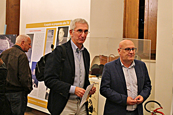 Umberto Broccoli e Gaetano Campanile all'inaugurazione